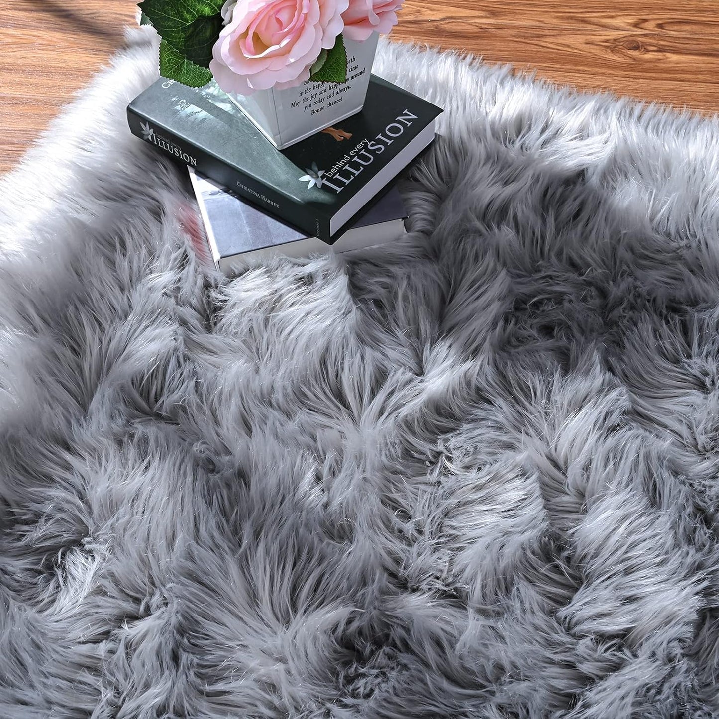 Soft Faux Fur Fluffy Area Rug, Luxury Fuzzy Sheepskin Carpet Rugs for Bedroom Living Room, Shaggy Silky Plush Carpet Bedside Rug Floor Mat, 2Ft X 4Ft, Gray