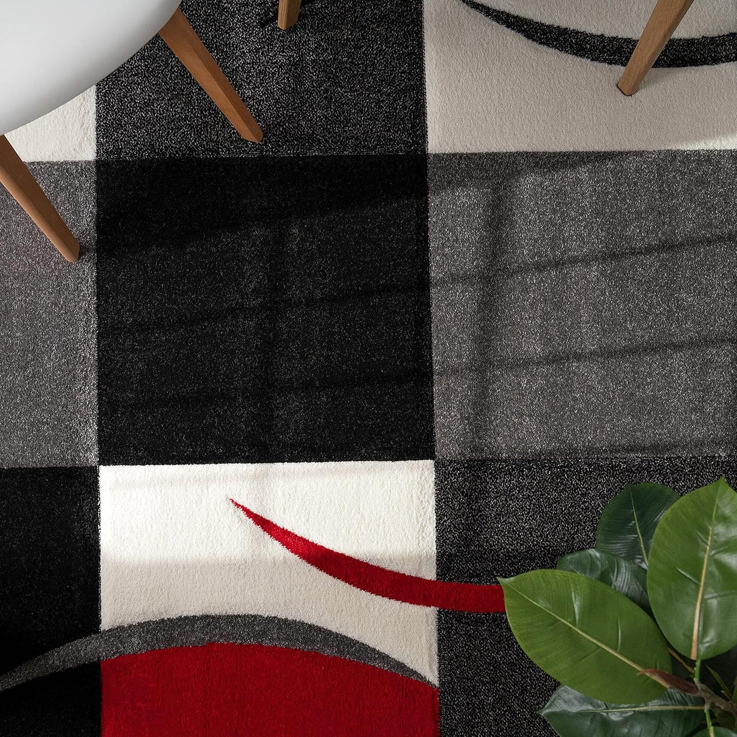 Designer Rug with Contour Cut Chequered in Red and Black, Size: 6'7" X 9'6"