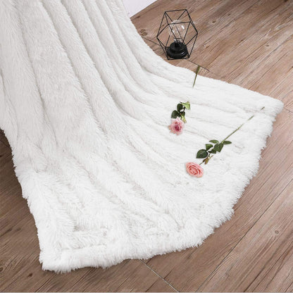 Super Soft Shaggy Faux Fur Throw Blanket, Plush Fuzzy Sherpa Throw Blanket for Couch, Cozy Fluffy White Blankets for Bed Chair Sofa, 60'' X 80''