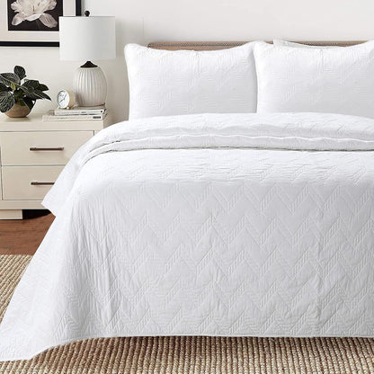 Geometric Modern Zig Zag Stitch Solid White 100% Cotton Quilt Bedding Set, Coverlet, Bedspread Lightweight for All Season (Chevron, King - 3 Piece)