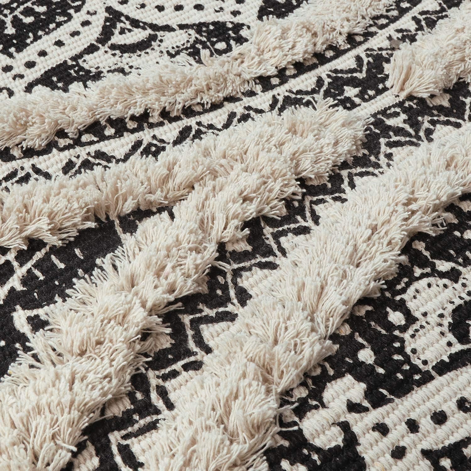 Mandala Boho Runner Rug, 2.3' X 5.3' Tufted Hand Woven Washable Hallway Black Cream Chic Tassels Door Mat Farmhouse Indoor Floor Rugs for Bedroom/Kitchen/Bathroom/Living Room